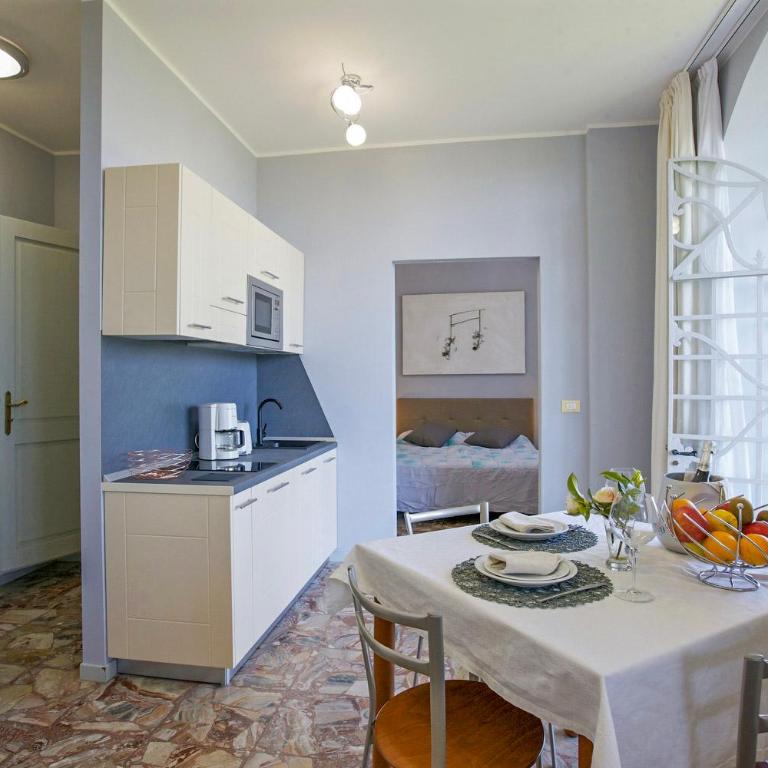 Villa Anna Isole Borromee - Appartamento Deluxe con 1 Camera da Letto e Vista Città - 10