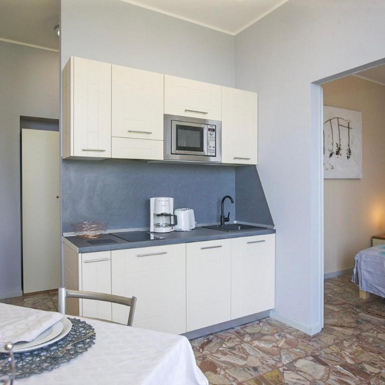 Villa Anna Isole Borromee - Appartamento Deluxe con 1 Camera da Letto e Vista Città - 11