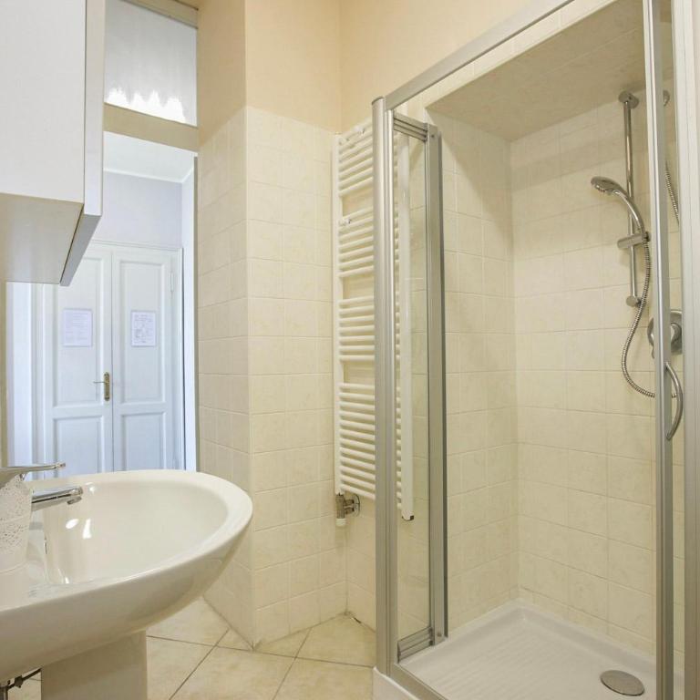 Villa Anna Isole Borromee - Appartamento Deluxe con 1 Camera da Letto e Vista Città - 13