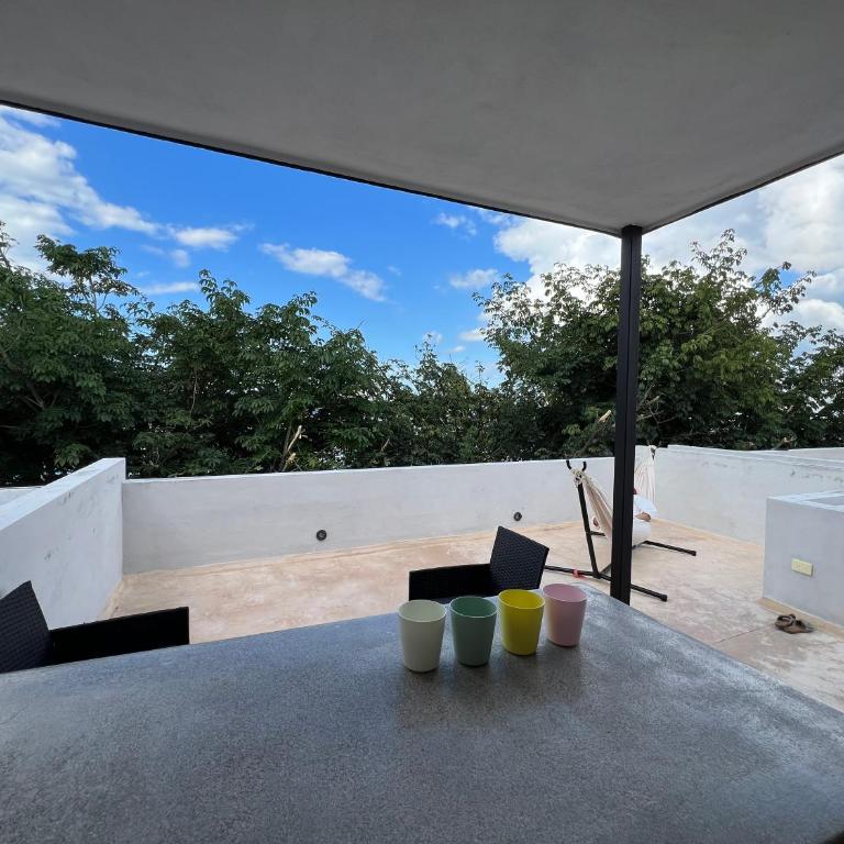 Departamento 2 hab con alberca y roof garden en Temozón - Two-Bedroom Apartment with Pool View - 15