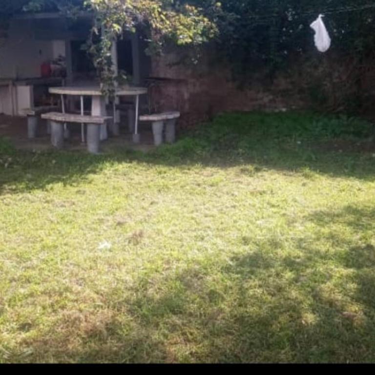 Don isa y doña flora - Three-Bedroom House - 2