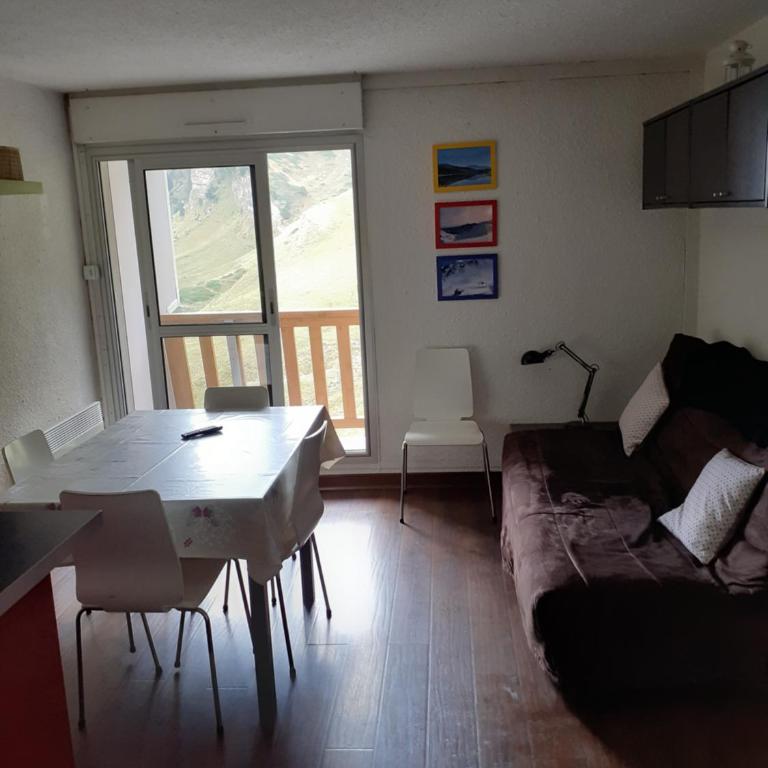 appart 6 personnes La Mongie - Apartment mit 2 Schlafzimmern - 2