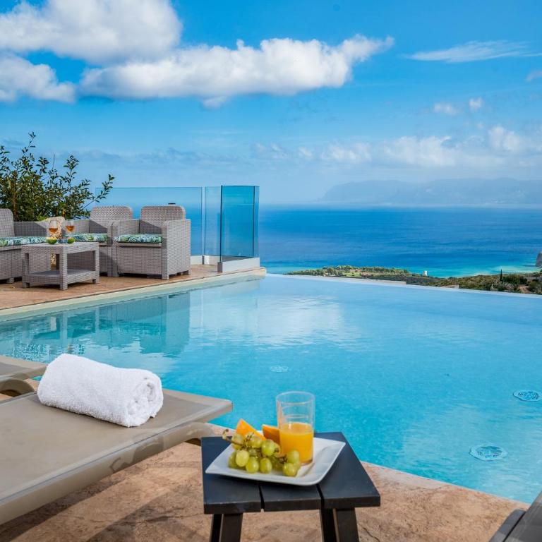Villa Azuria con Piscina Privata Vista Mare - Three-Bedroom Villa - 3
