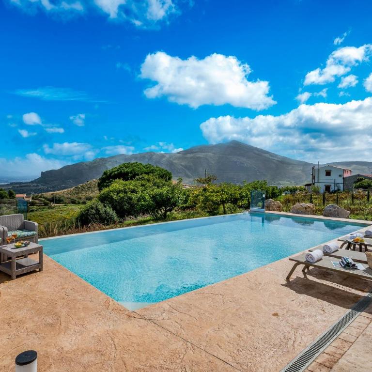 Villa Azuria con Piscina Privata Vista Mare - Three-Bedroom Villa - 12