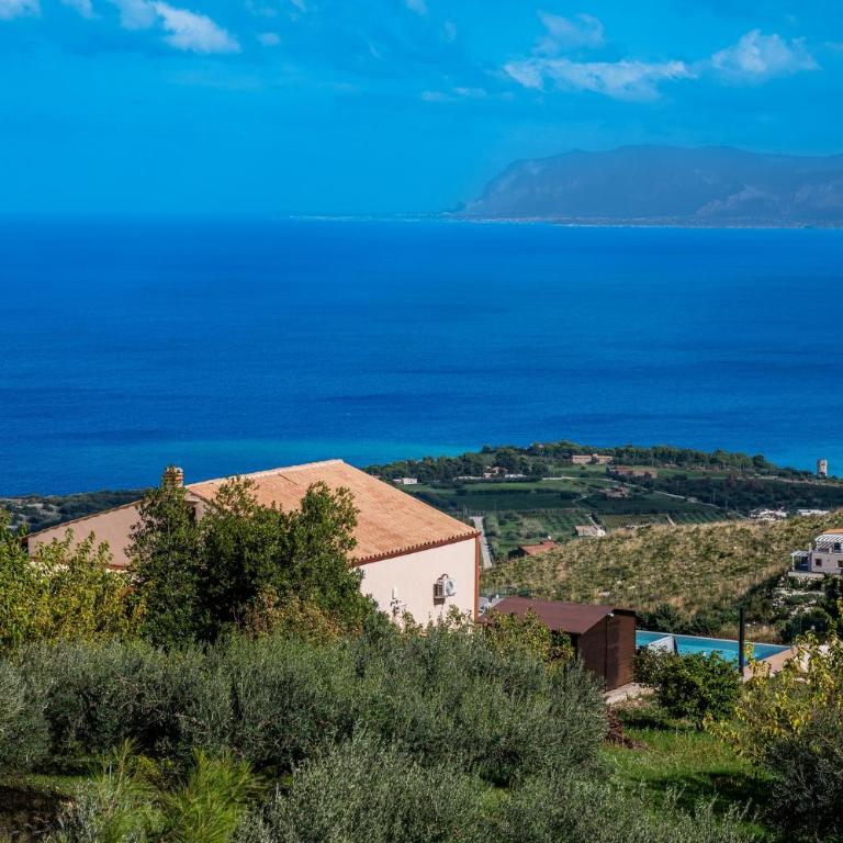 Villa Azuria con Piscina Privata Vista Mare - Three-Bedroom Villa - 55