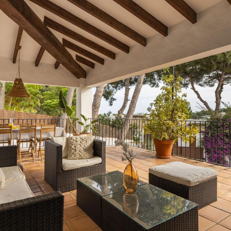 Villa Las Salinas by Abahana Villas - Villa - 9
