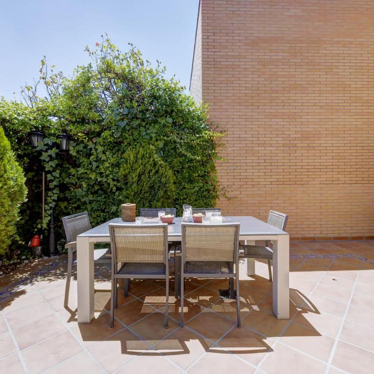 Apavonia Chalet en Boadilla del Monte Madrid el Palomar - Casa de 5 dormitorios - 22