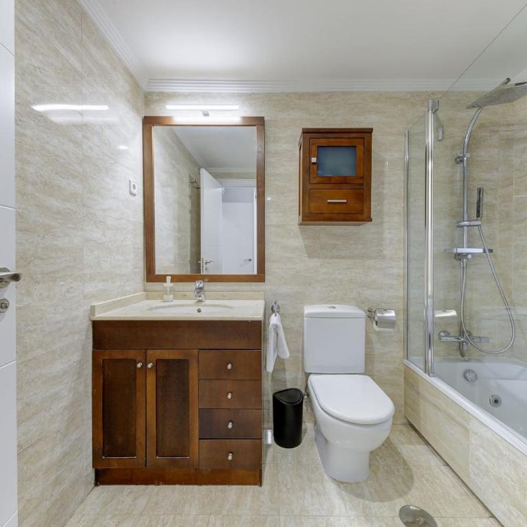 Apavonia Chalet en Boadilla del Monte Madrid el Palomar - Casa de 5 dormitorios - 56