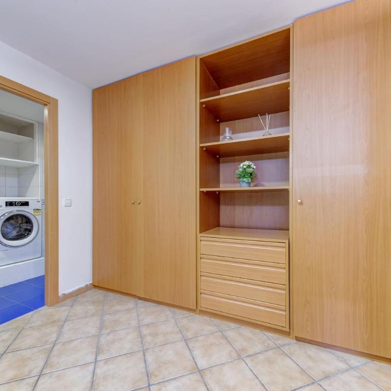 Apavonia Chalet en Boadilla del Monte Madrid el Palomar - Casa de 5 dormitorios - 85