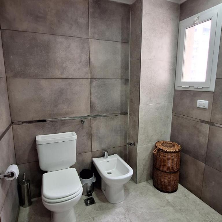 Departamento con balcón, hasta 4 personas, en Tandil, a metros de la plaza principal, con wi fi - Apartamento de 1 dormitorio - 31
