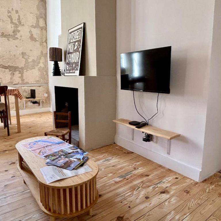 Arles et son jardin d'été - Two-Bedroom Apartment - 11