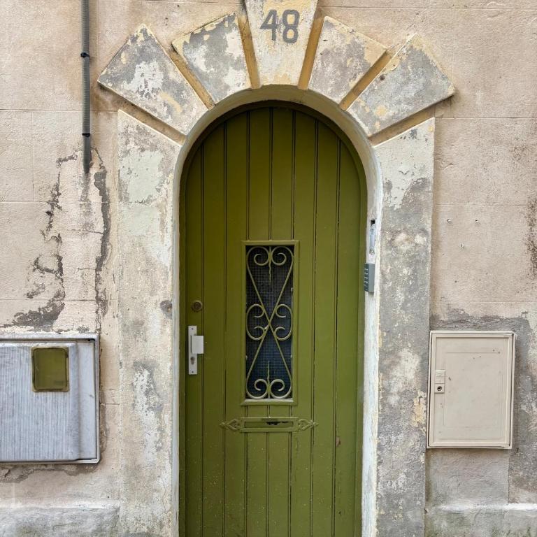 Arles et son jardin d'été - Two-Bedroom Apartment - 36