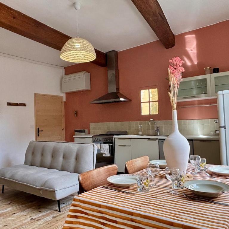 Arles et son jardin d'été - Two-Bedroom Apartment - 1