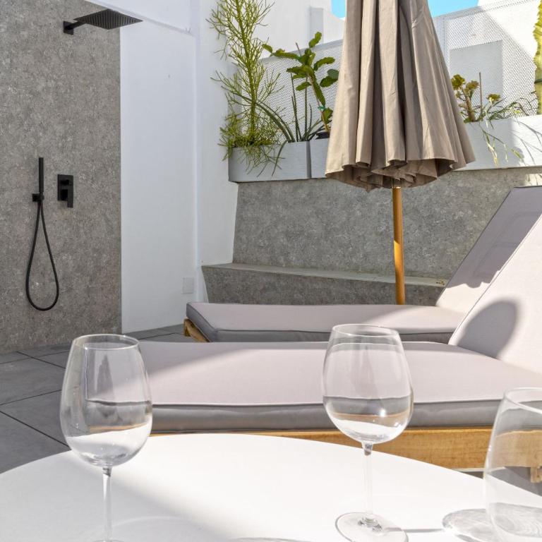 Magnificent Renovated Terrace Duplex 2hab 2baths - Apartamento - 17