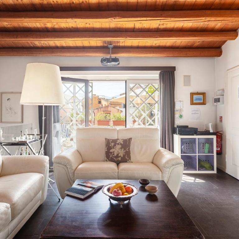 The Urban Retreat - Refined Loft with Large Terrace & Historic Views - Appartamento con 1 Camera da Letto - 5