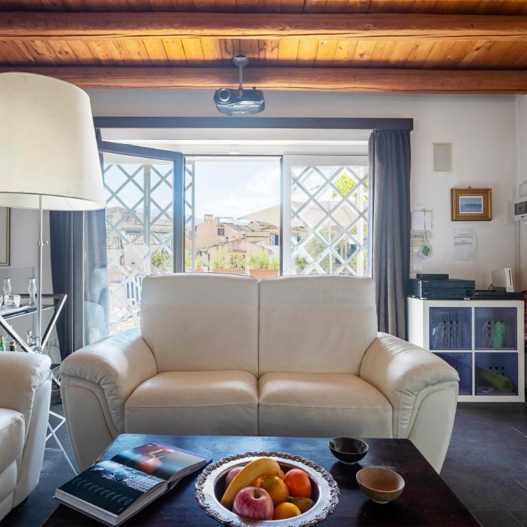 The Urban Retreat - Refined Loft with Large Terrace & Historic Views - Appartamento con 1 Camera da Letto - 15