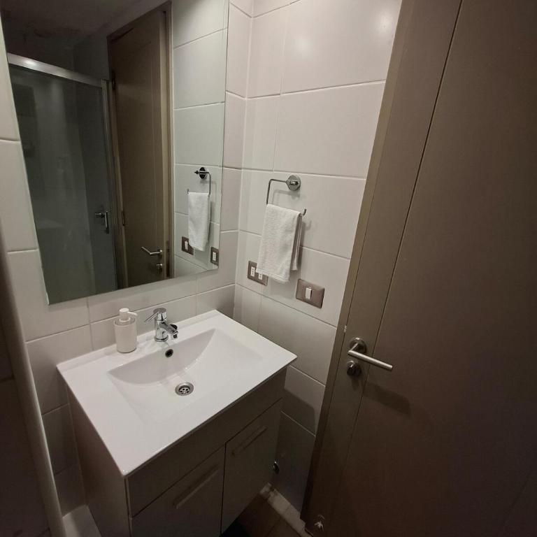 Depto cálido con estilo y excelente ubicación - One-Bedroom Apartment - 5