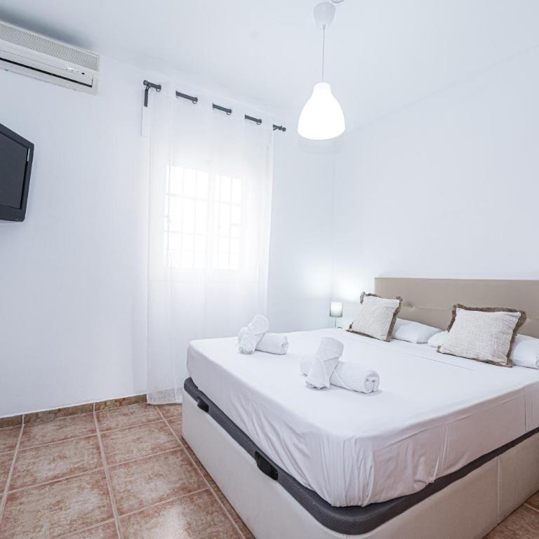 Torrecilla Urban Beach - Modern Apartment with Rooftop Pool - Apartamento de 2 dormitorios con balcón - 12