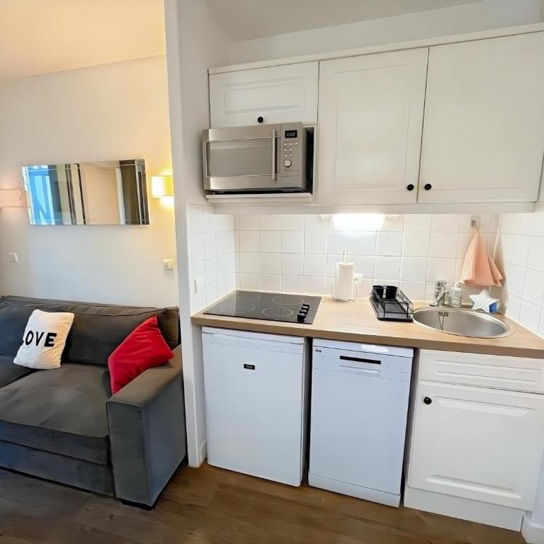 Piscine, parking gratuit et balcon vue sur le golf - Appartamento con 1 Camera da Letto e Balcone - 4