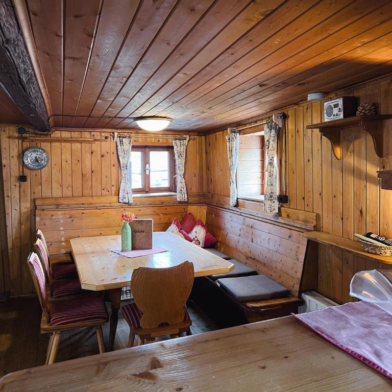 Sepplhütte - Ferienhaus mit Dusche - 4