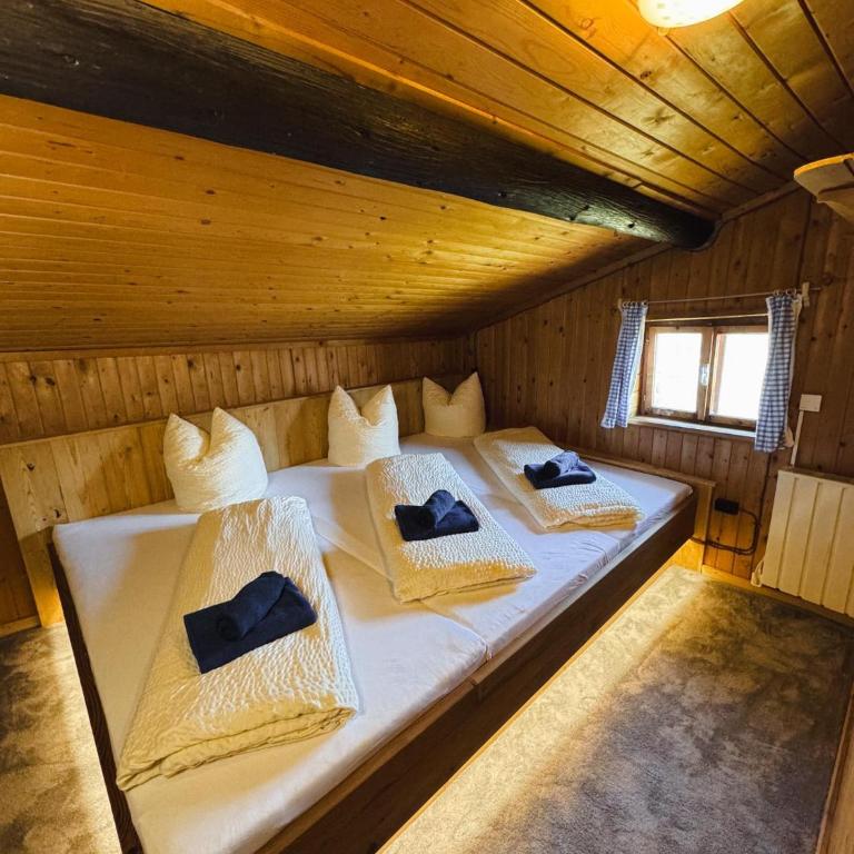 Sepplhütte - Ferienhaus mit Dusche - 12