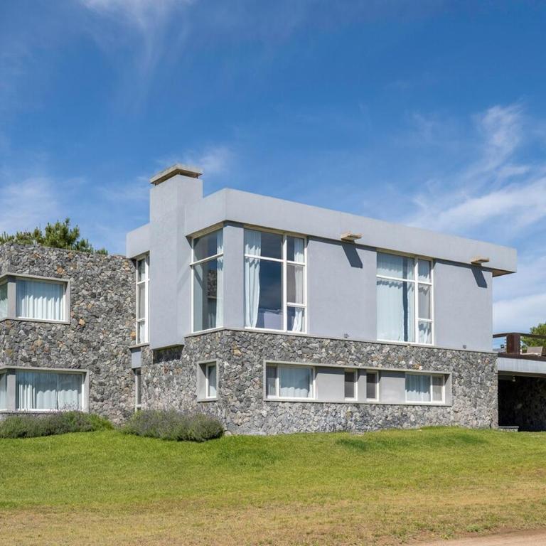 Oceanfront Mansion - Villa - 44