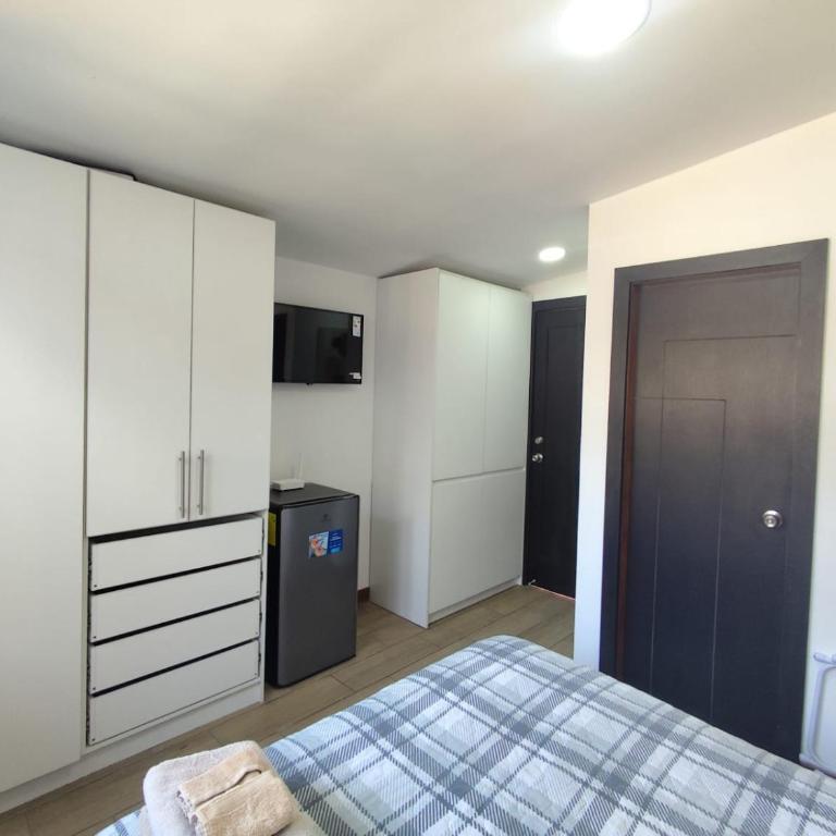 Apartments & Suites Inglaterra 1 - Studio - 5
