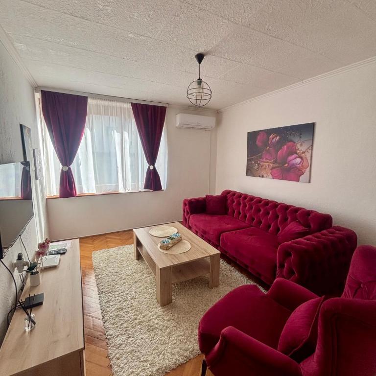 Apartman Mir - Two-Bedroom Apartment - 1