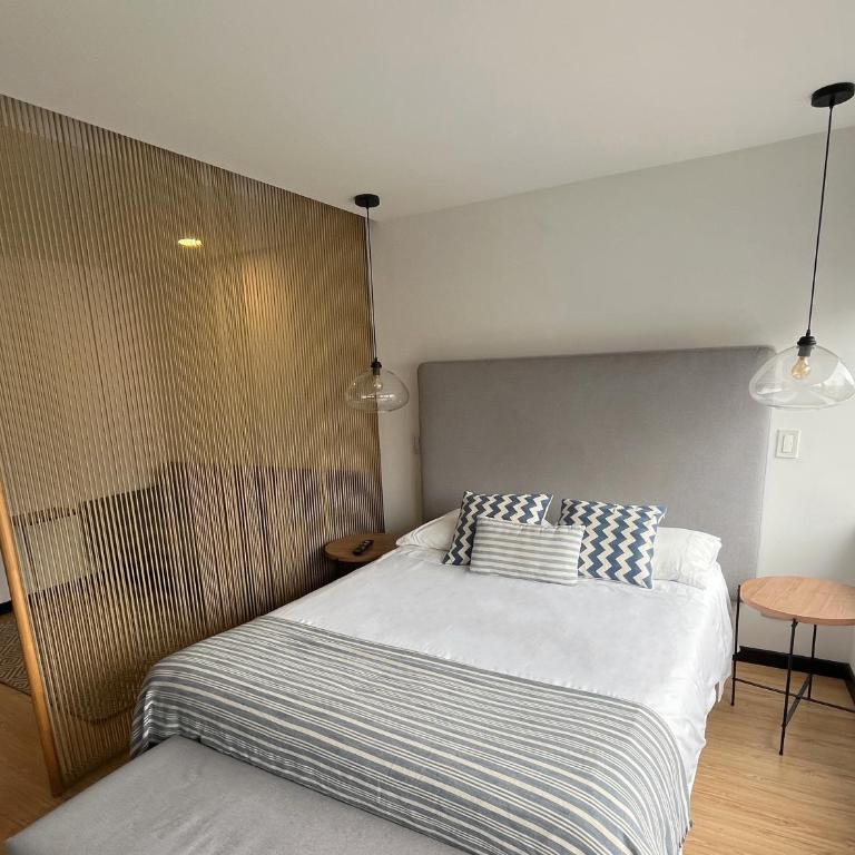 Great space in perfect area! Walk everywhere! - Apartamento de 1 dormitorio - 7