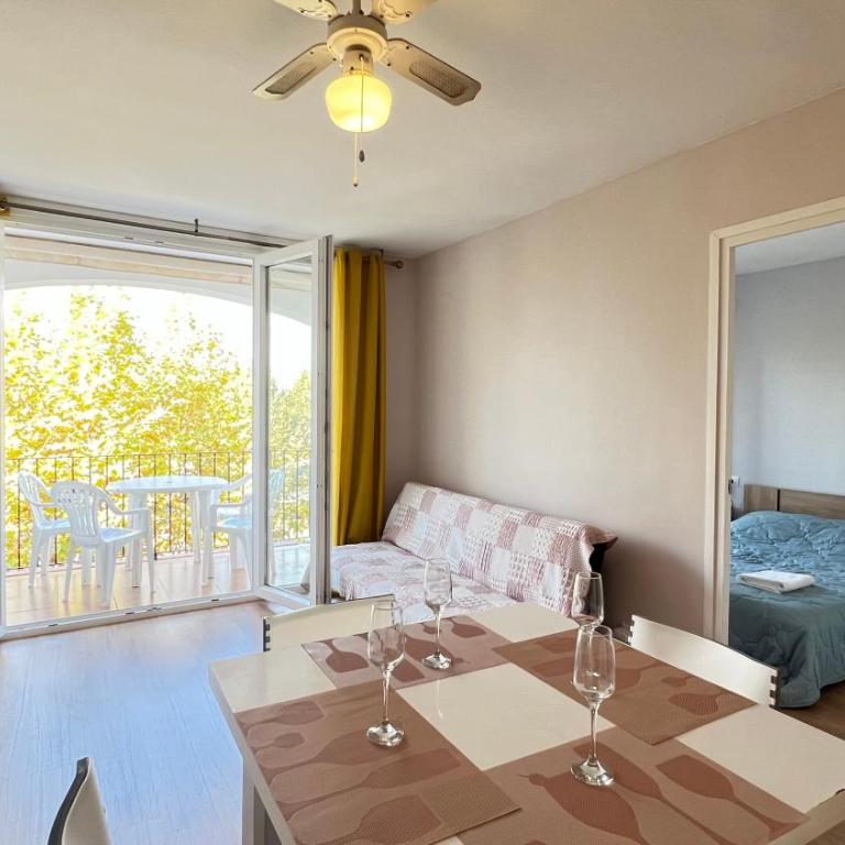 Apartamento con Terraza cerca del Mar - Apartamento con vistas y balcón - 2