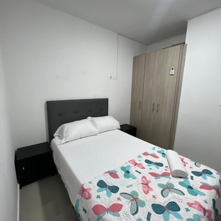 Rent by days, 4th floor apartment - Apartamento de 3 dormitorios - 15