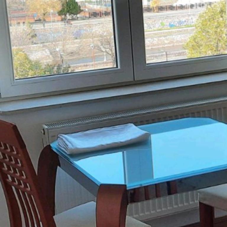 Lux Studio River View - One-Bedroom Apartment - 3