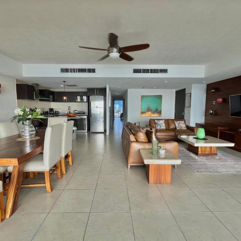 Grand Venetian Beachfront Condos - Apartamento de 2 dormitorios - 26