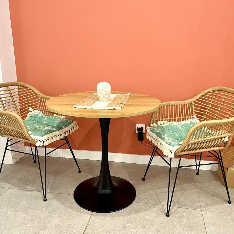 Designer and Quiet Studio 5 min to Maria Zambrano Station and 15 min walk to Beach - Habitación Doble Deluxe - 32