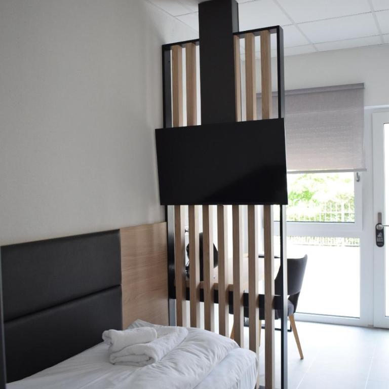 Akropolis Hotel - Standard Studio - 6