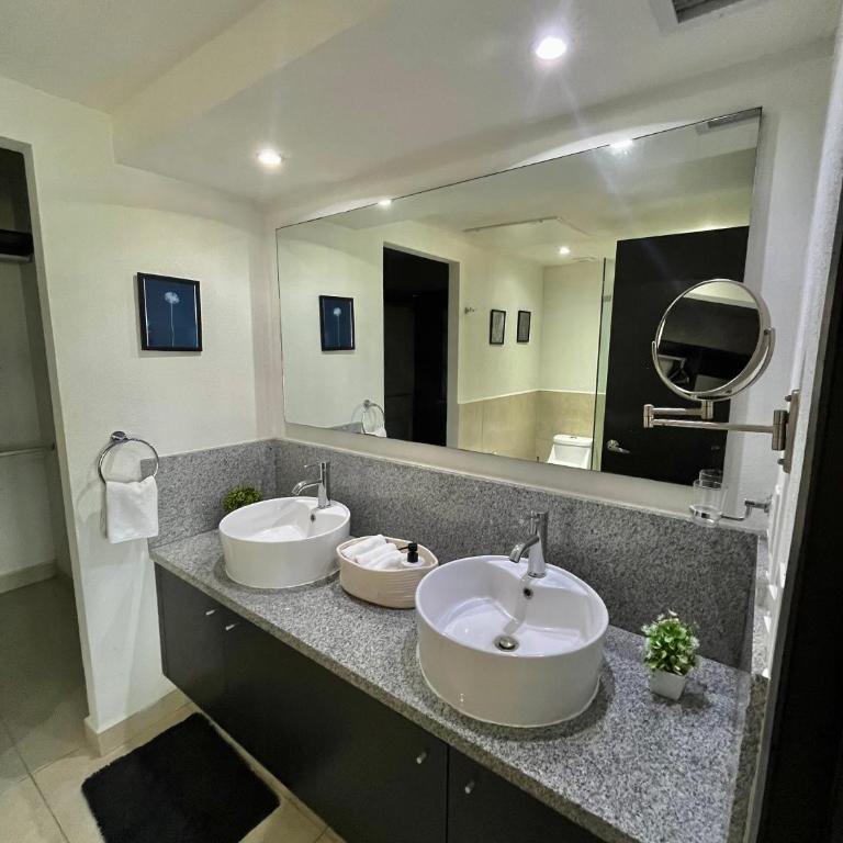 Grand Venetian Beachfront Condos - Apartamento de 2 dormitorios - 8