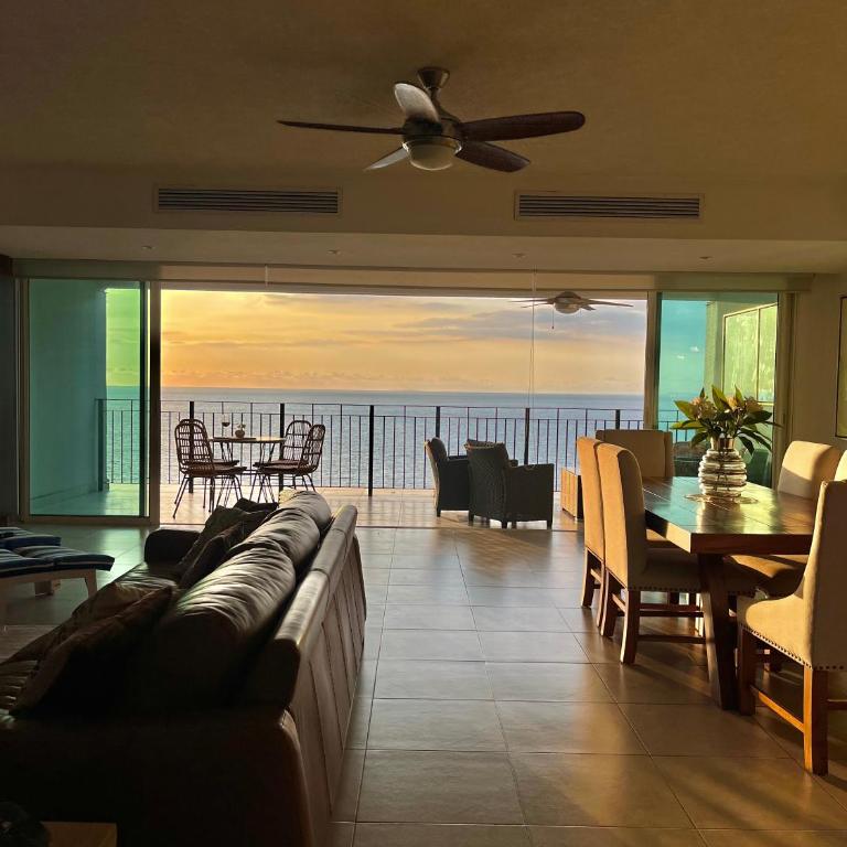 Grand Venetian Beachfront Condos - Apartamento de 2 dormitorios - 1