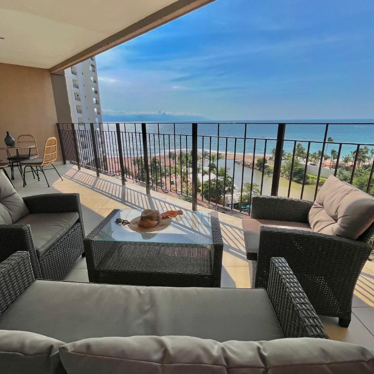 Grand Venetian Beachfront Condos - Apartamento con vistas al mar - 25