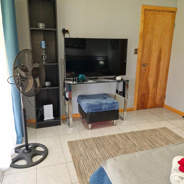 Hostel Pridenativo Rapa Nui - Habitación Doble con baño privado - 2