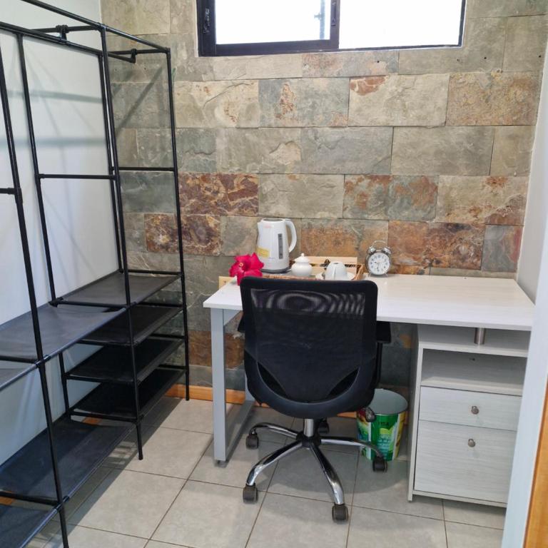 Hostel Pridenativo Rapa Nui - Habitación Doble con baño privado - 3