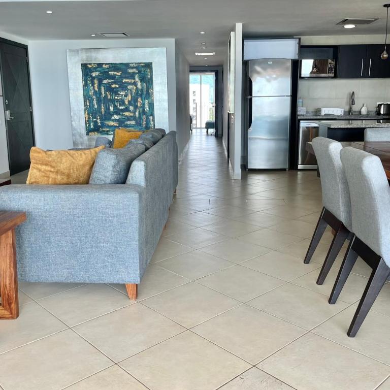Grand Venetian Beachfront Condos - Apartamento con vistas al mar - 12