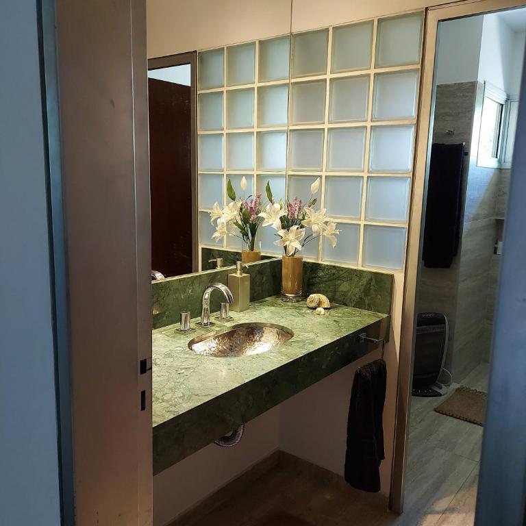 CASA DE CATEGORIA EN LAS SIERRAS de CORDOBA - Casa de 3 dormitorios - 12