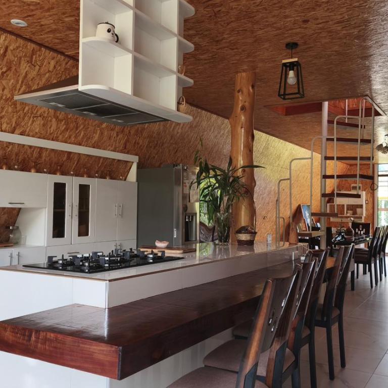 Cabaña grande en Oxapampa - Two-Bedroom Chalet - 13
