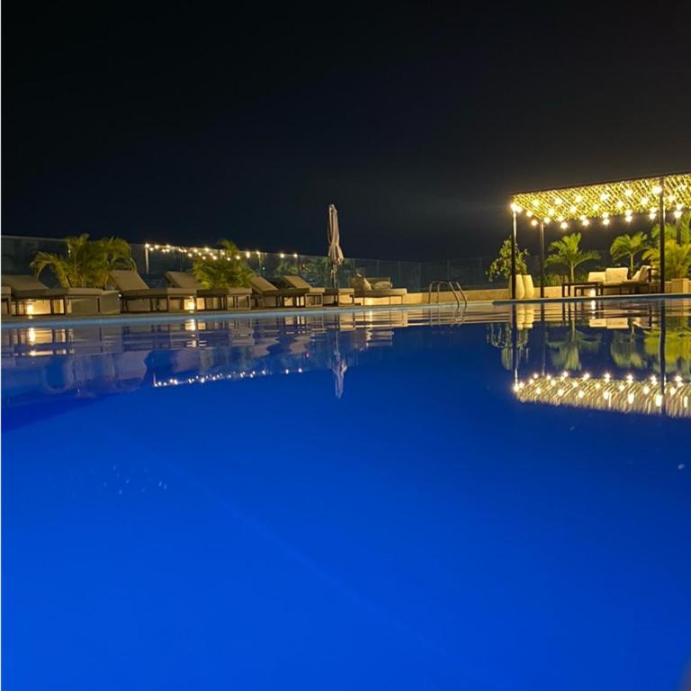 Apartamento frente al mar cerca al aeropuerto - One-Bedroom Apartment with Balcony and City View - 25