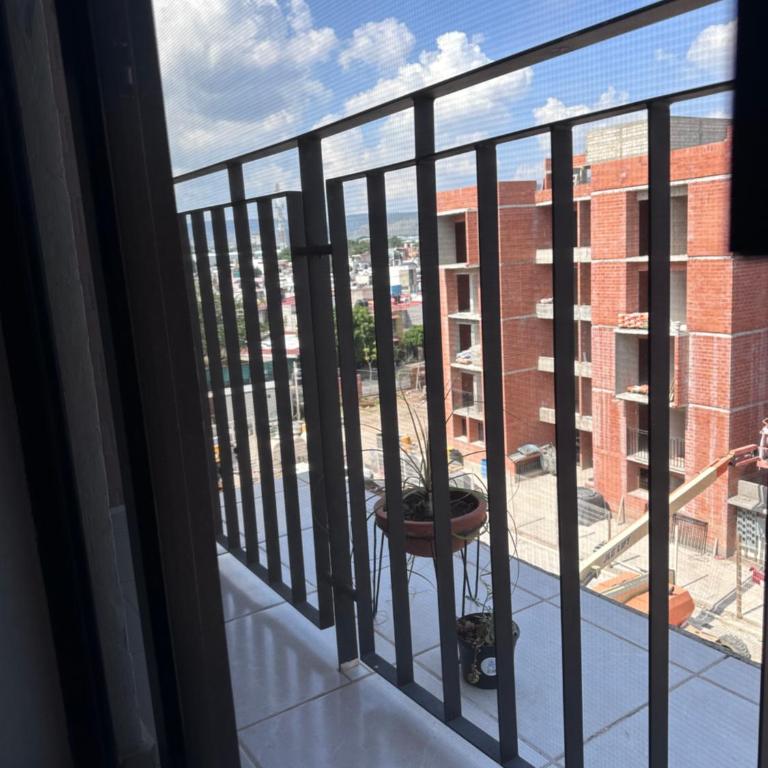 Depa nuevo cerca del Akron, ITESO, Periferico Sur - Two-Bedroom Apartment - 9