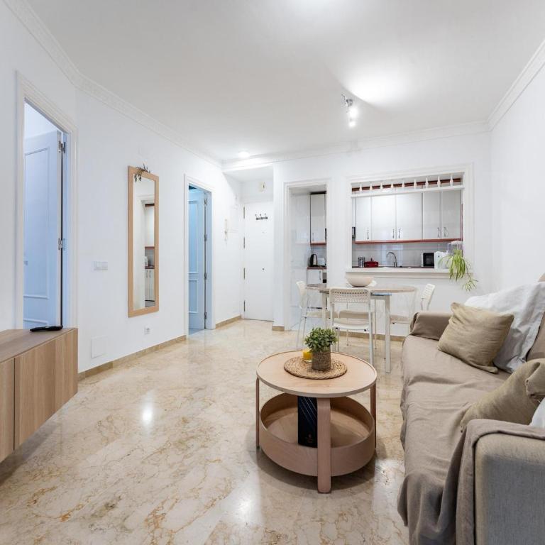 Beachfront apartment in Marbella - One-Bedroom Apartment - 10
