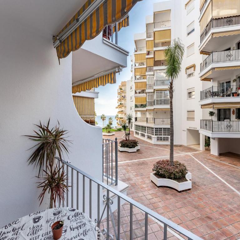 Beachfront apartment in Marbella - One-Bedroom Apartment - 20