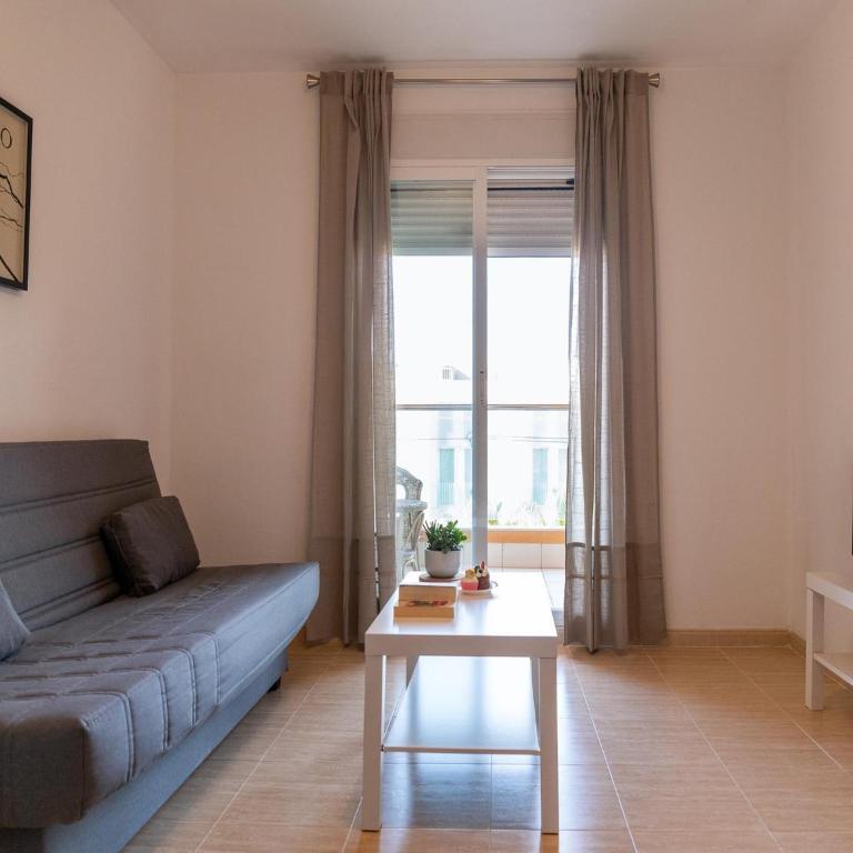Vacation Apartment in Roquetas de Mar - Apartamento de 1 dormitorio - 8