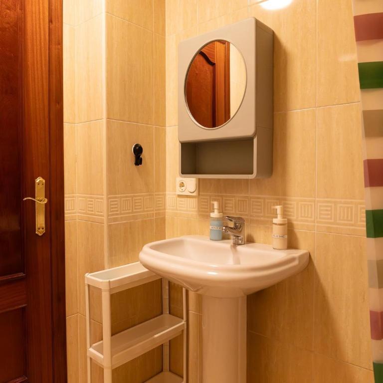 Vacation Apartment in Roquetas de Mar - Apartamento de 1 dormitorio - 15