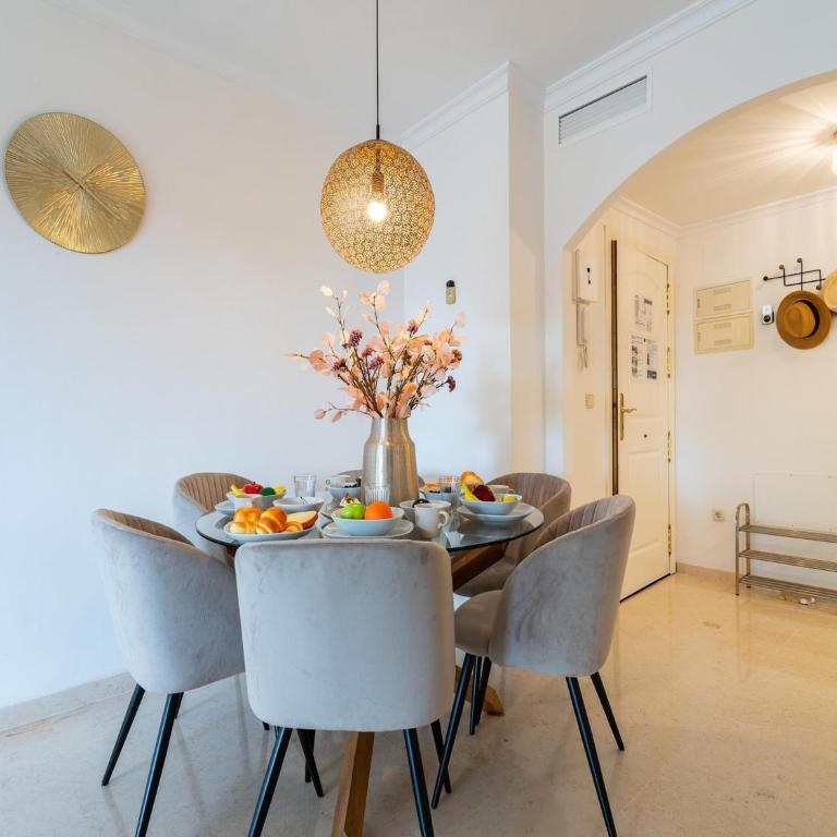 Cosy holiday apartment in Elviria, Marbella - Apartamento de 2 dormitorios - 3